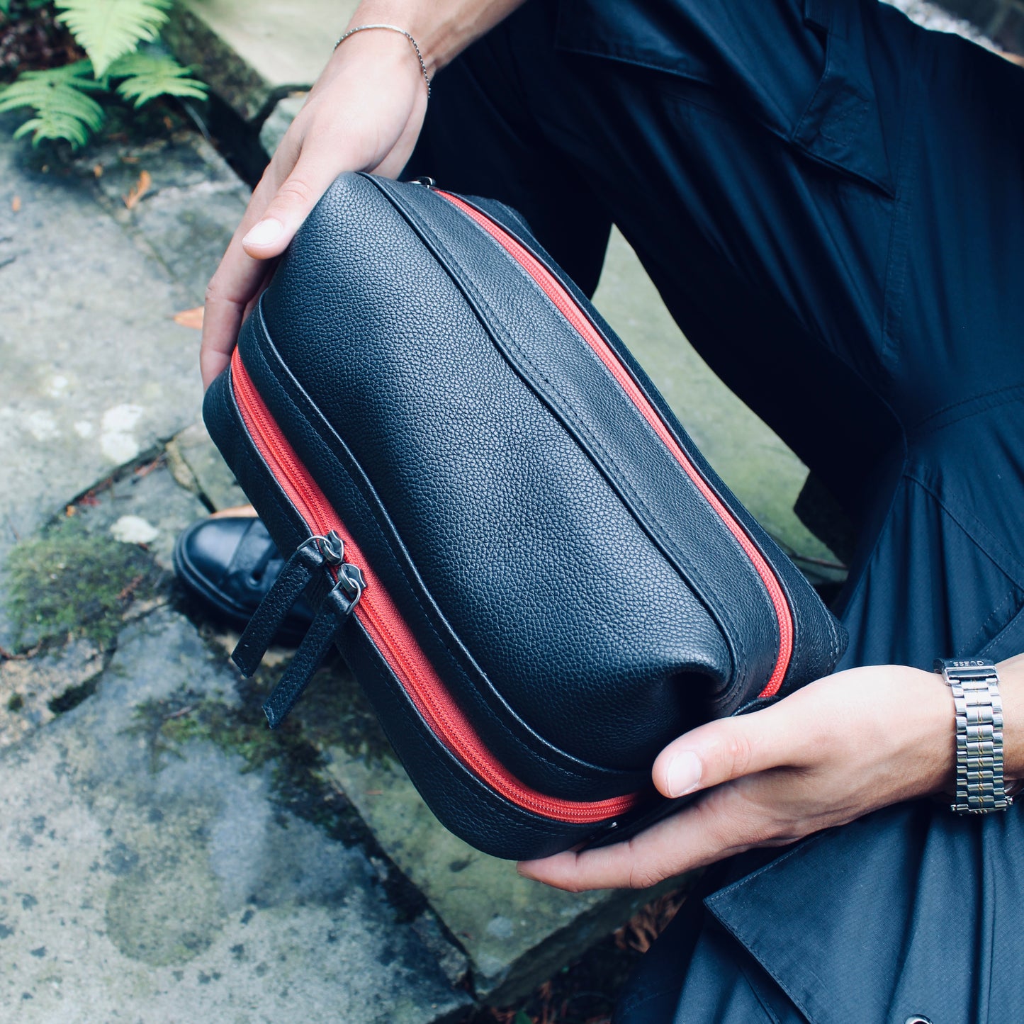 LetherCo Black Leather Open Top Wash Bag With Orange Zip