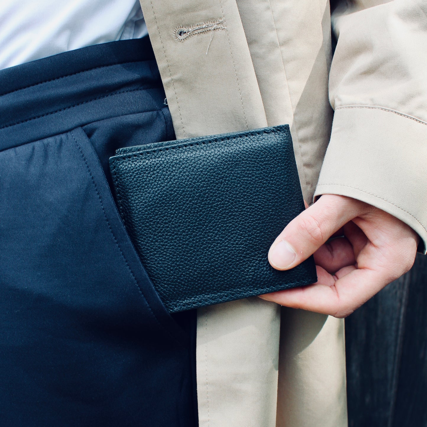 LeatherCo Black Leather Wallet And Card Holder