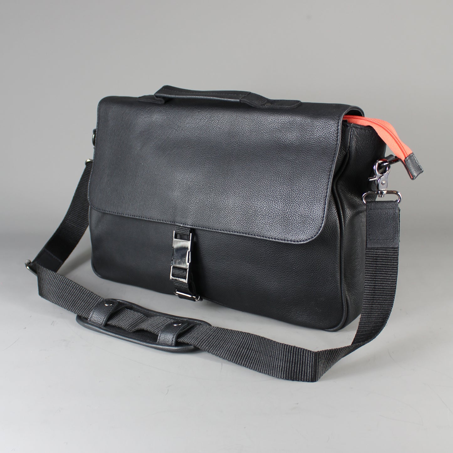 LeatherCo Black Leather Laptop Messenger Bag With Orange Zip