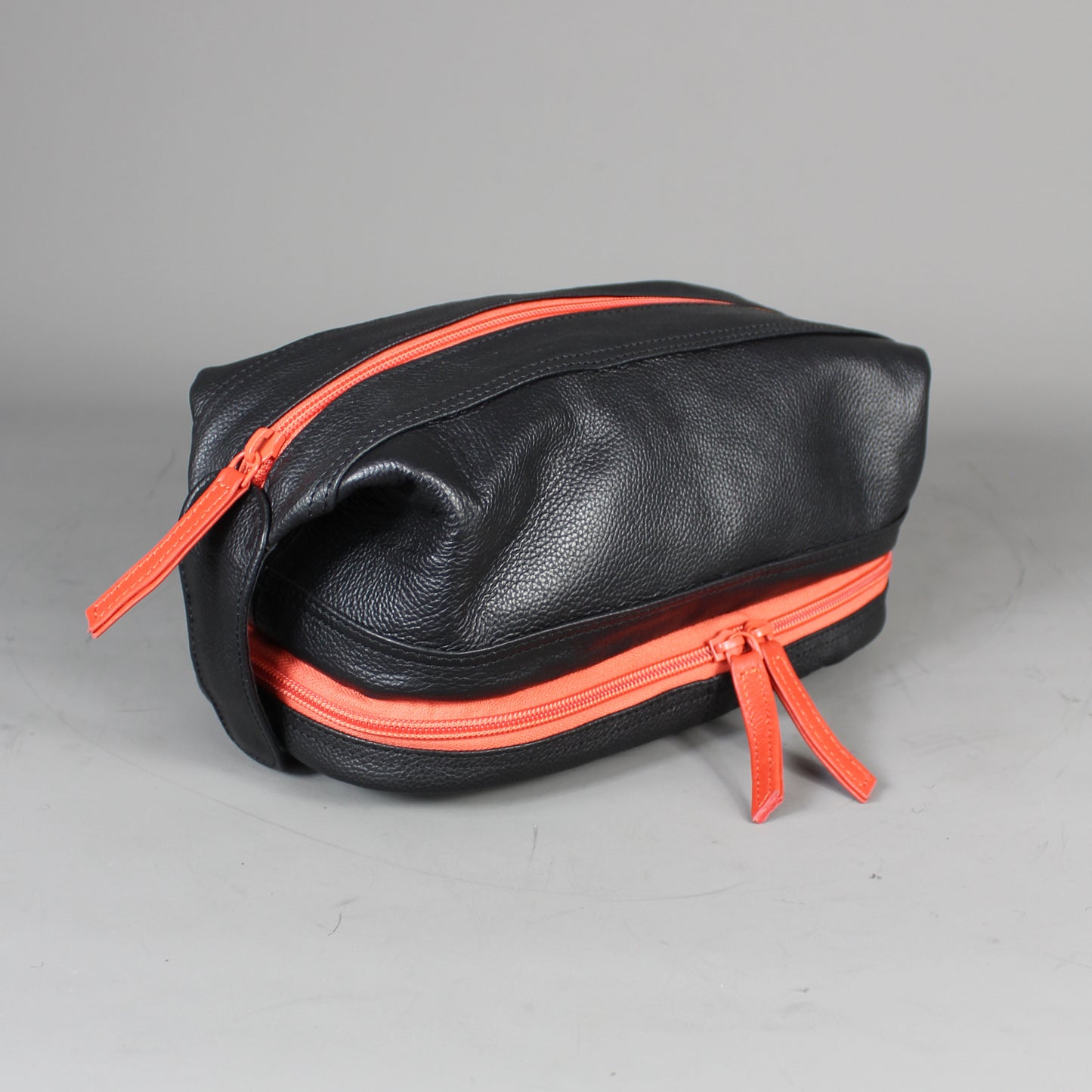 LetherCo Black Leather Open Top Wash Bag With Orange Zip