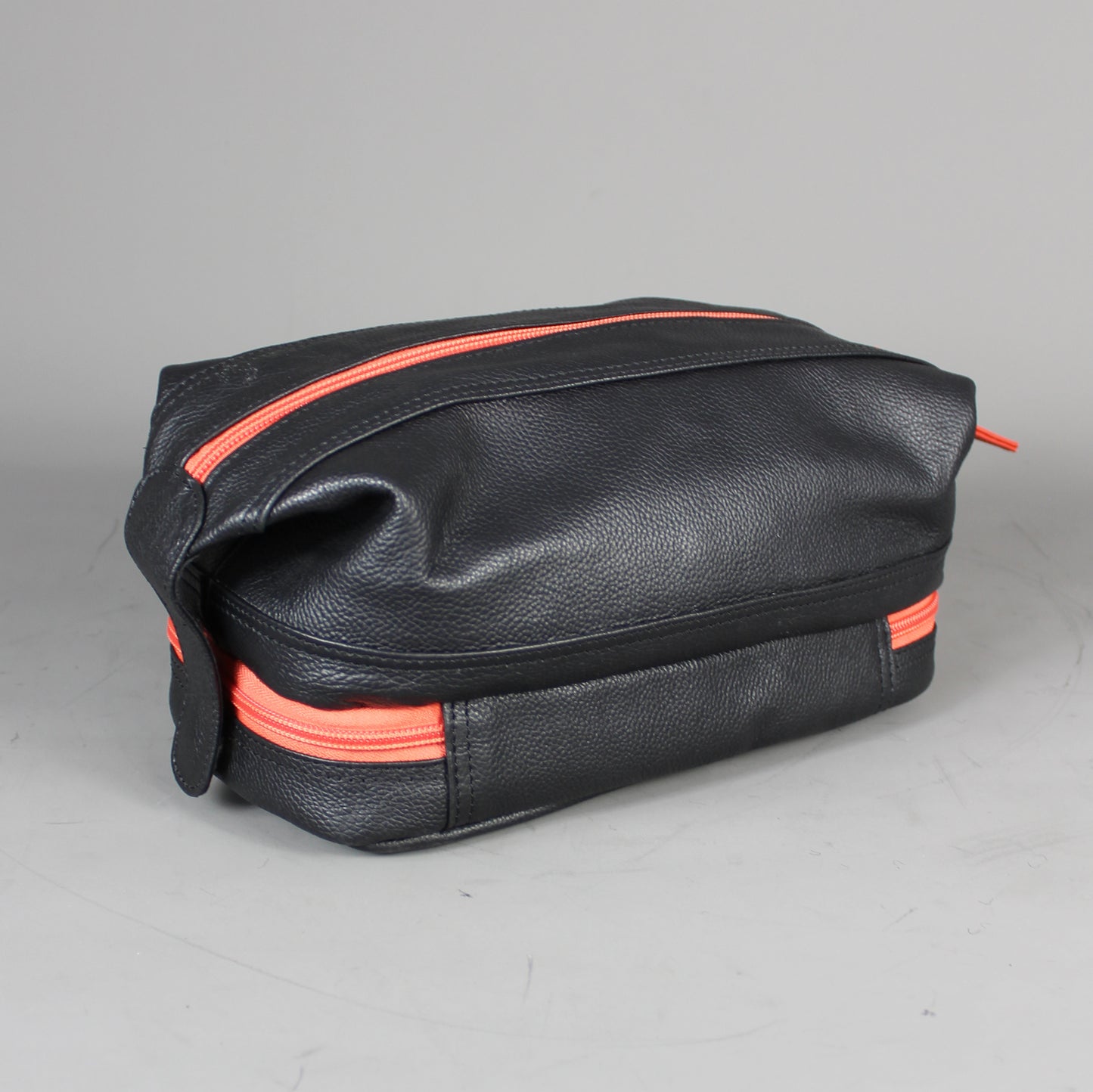 LetherCo Black Leather Open Top Wash Bag With Orange Zip