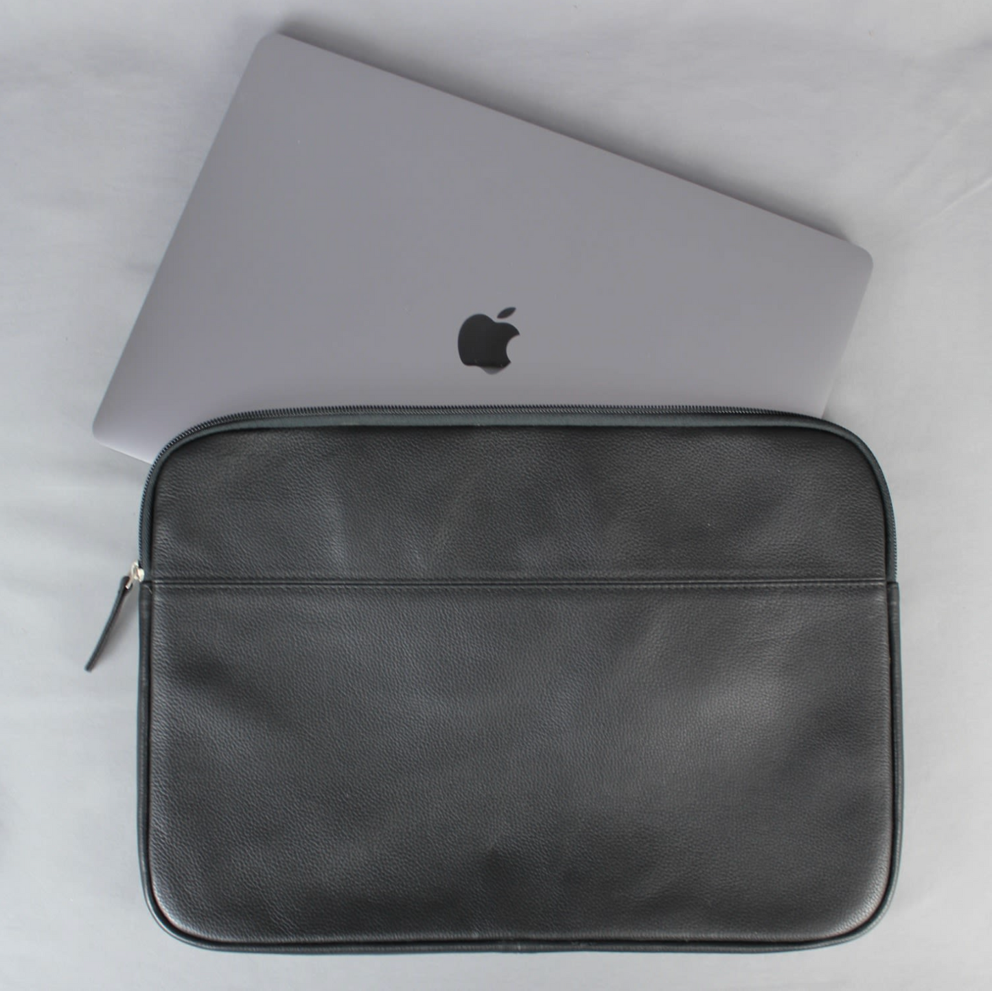 LeatherCo Black Leather Laptop Case With Gunmetal Zip